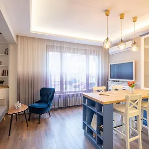 Designer & Cozy 2bd Flat With A Parking In The Center By Flat Mаnager Sofia